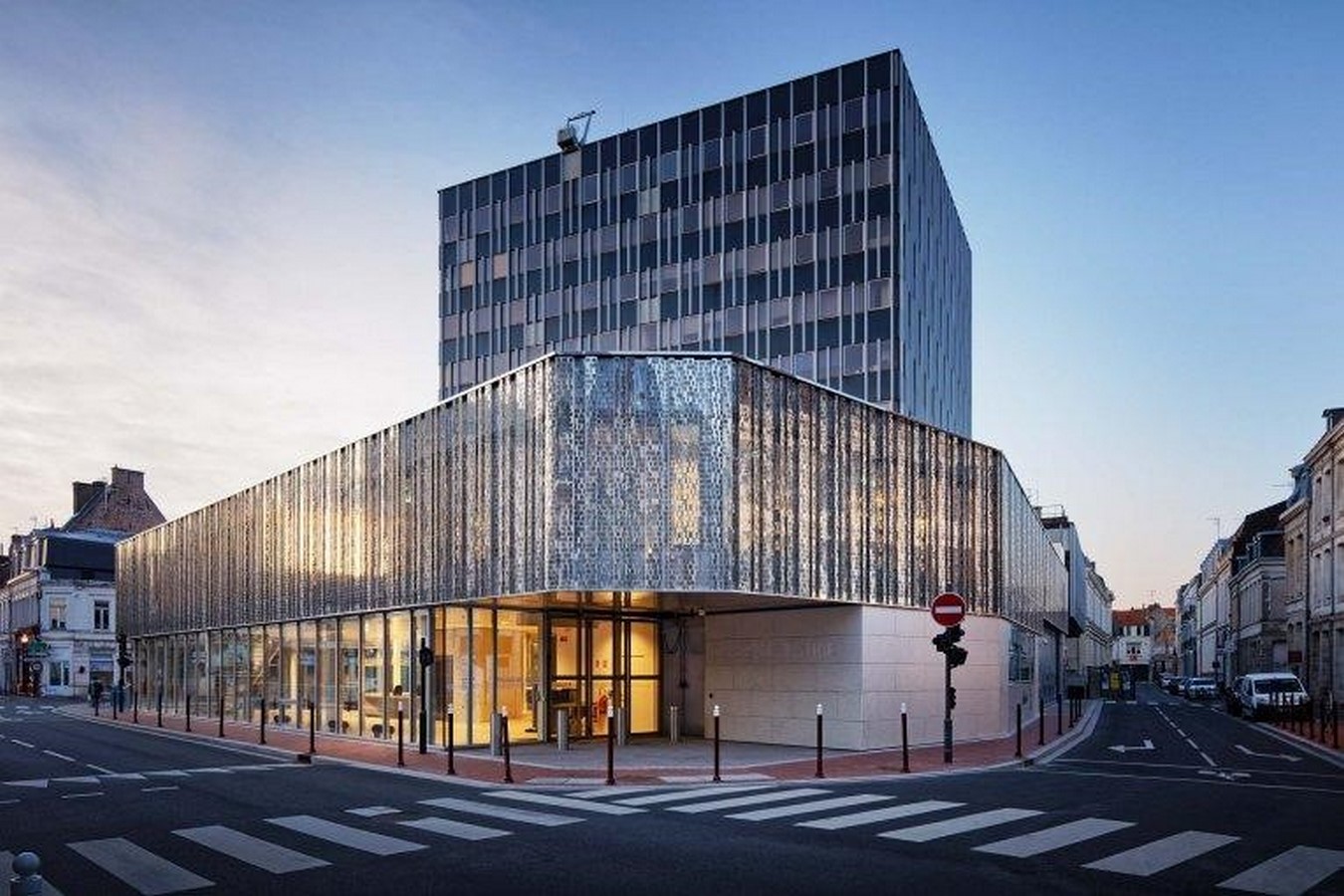 Hamonic+Masson & Associés- 10 Iconic Projects - Sheet3