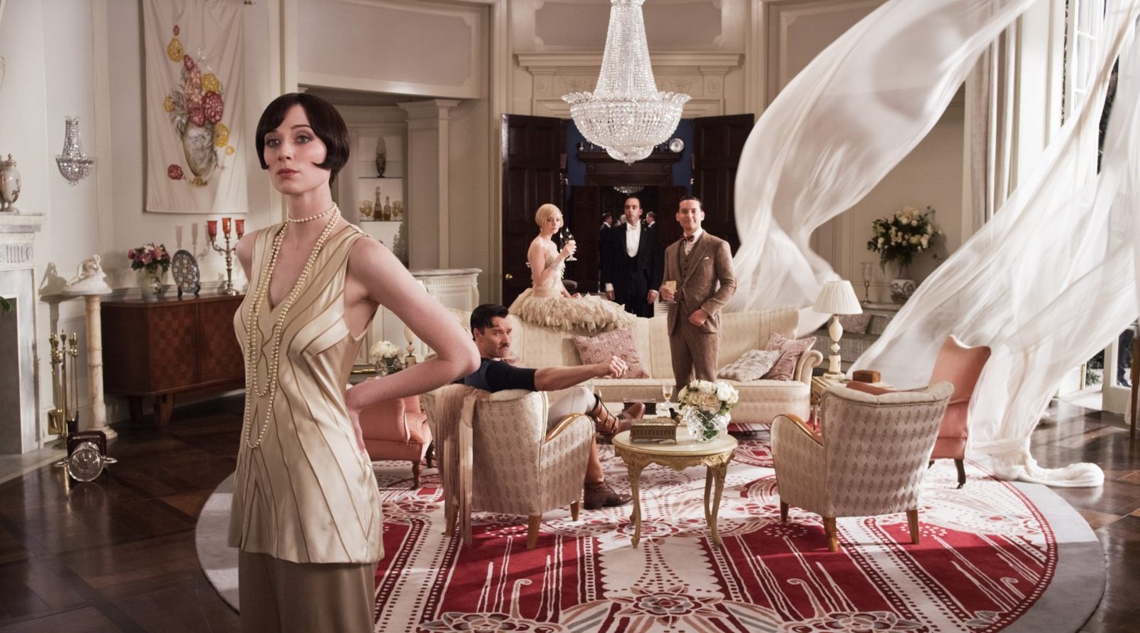 Art Deco Elegant Interior_https://dcist.com/gallery/out-of-frame-the-great-gatsby/#8