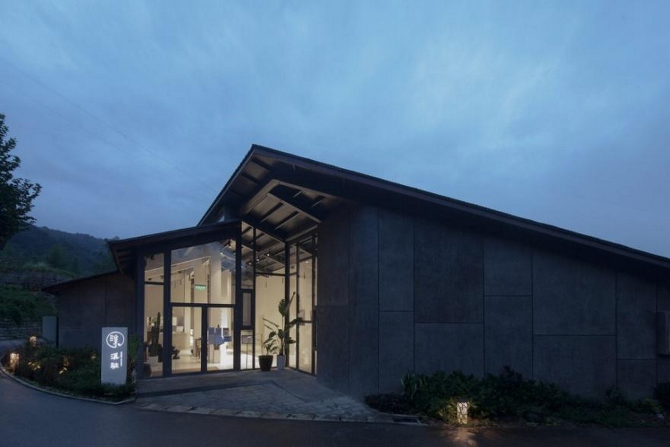 The Creekside Inn by Studio Dali Architects - Sheet2