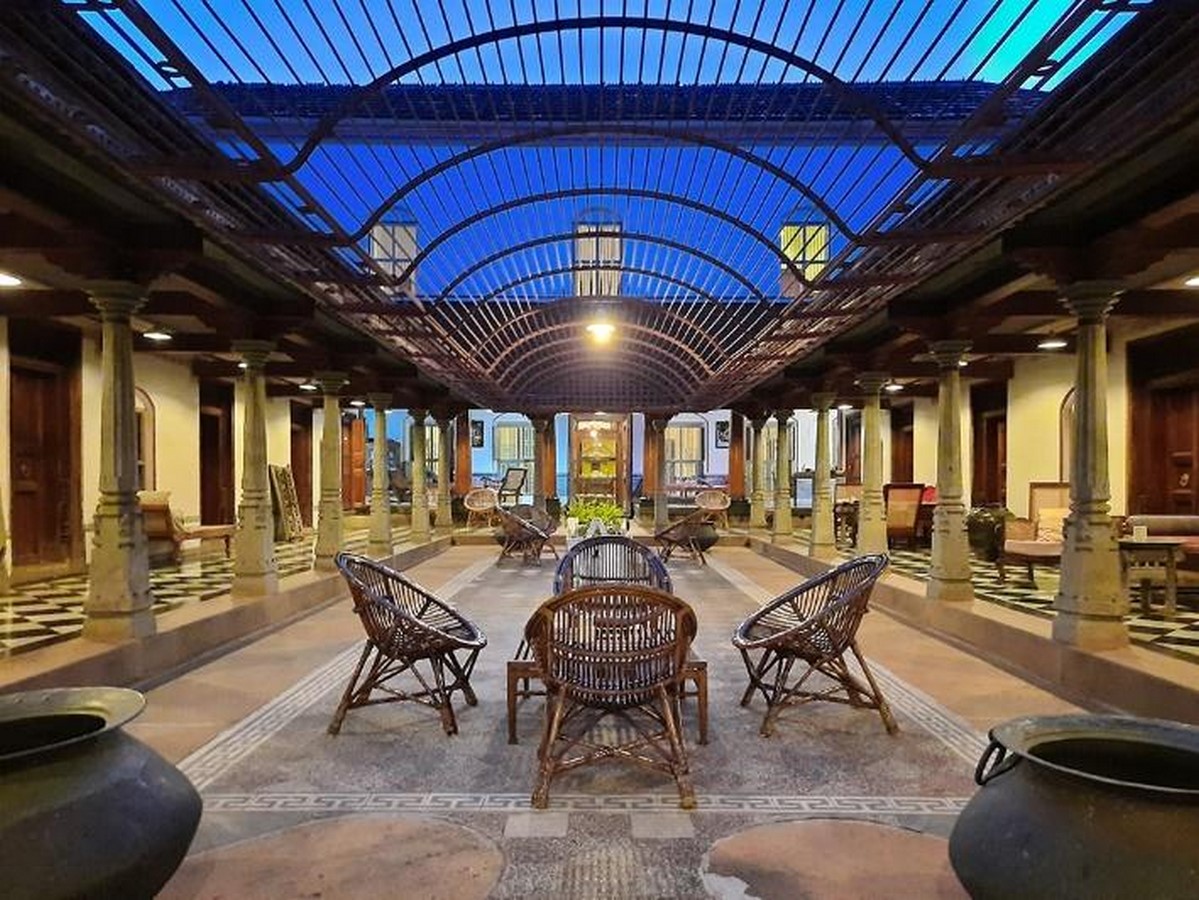 Are Veranda, Courtyards, and Othas a disappearing feature of the Indian architecture - Sheet5
