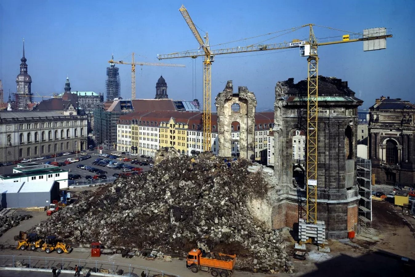 Timeline of Restoration: The Frauenkirche church, Dresden - Sheet2