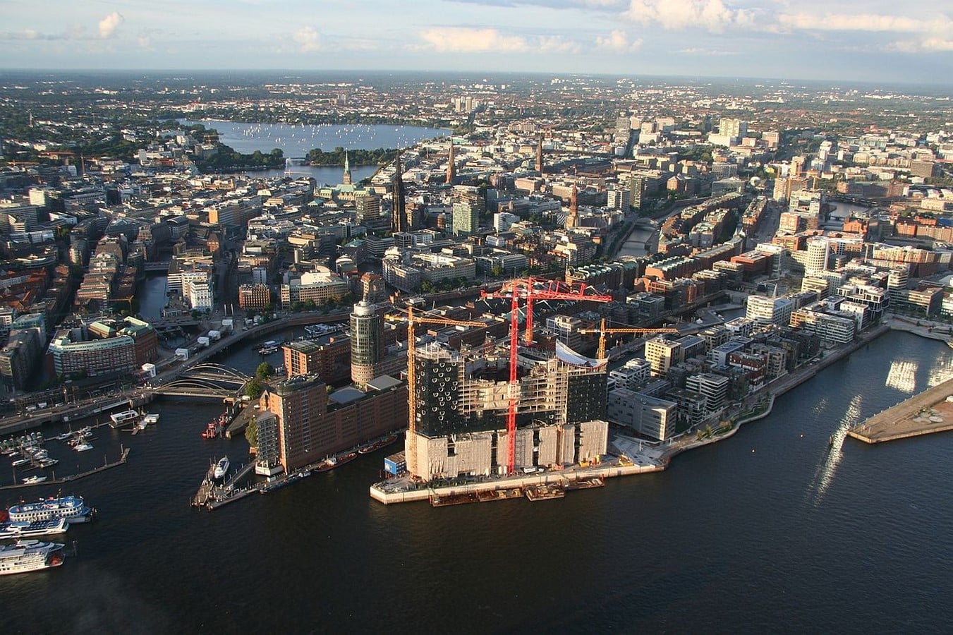 Timeline of Restoration: Elbphilharmonie Hamburg - Sheet2