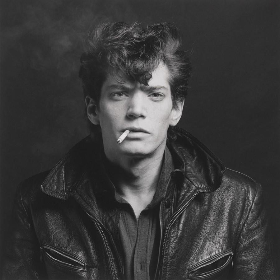 Life of the Artist: Robert Mapplethorpe - Sheet1