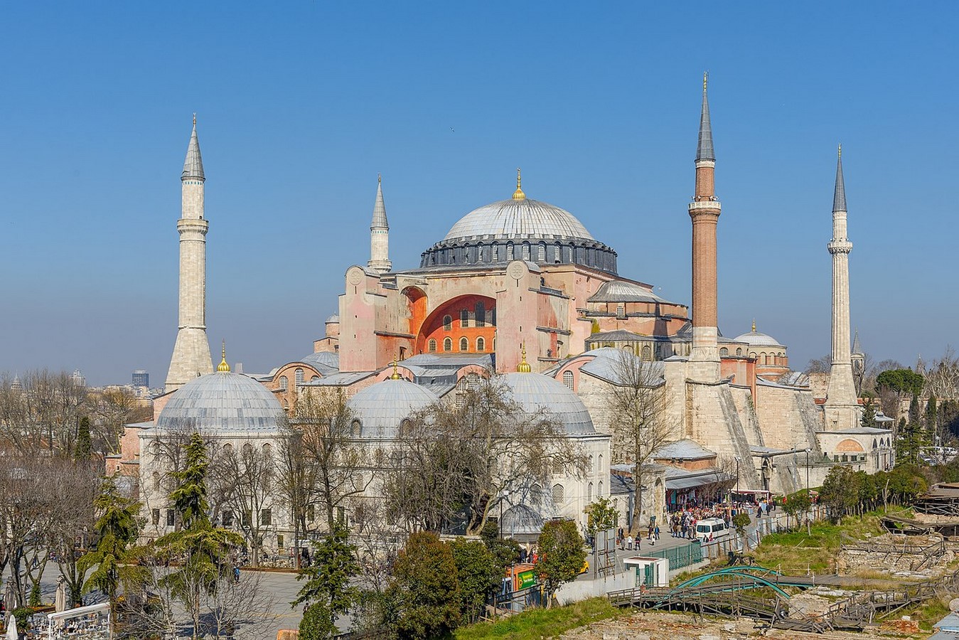 Largest Buildings In World: 20 Architectural Marvels Every Architect Must Visit - Sheet9