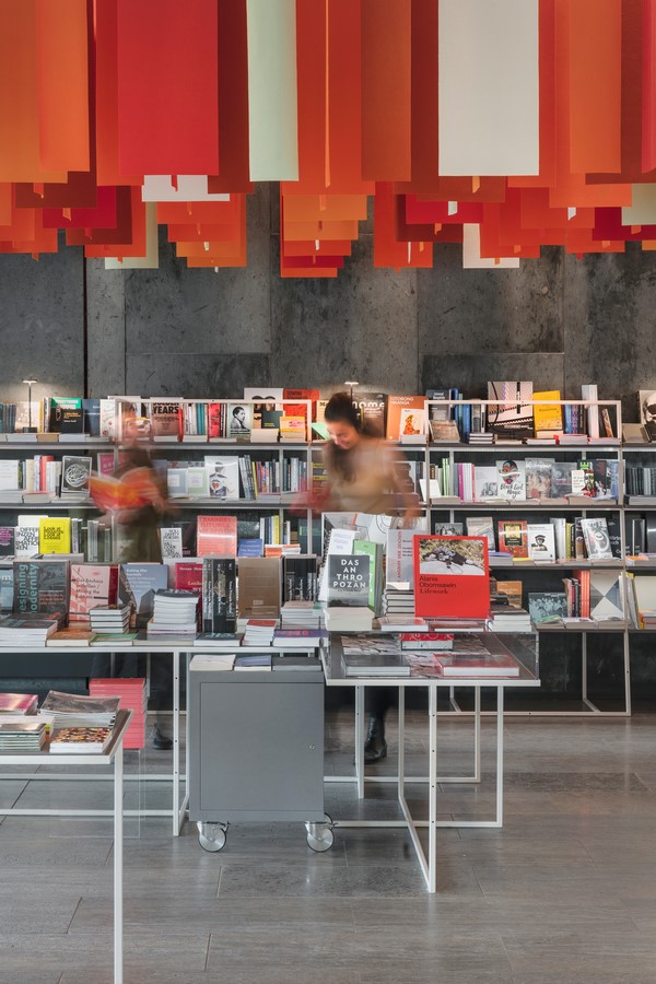 HKW Bookshop by Sauerbruch Hutton - Sheet2