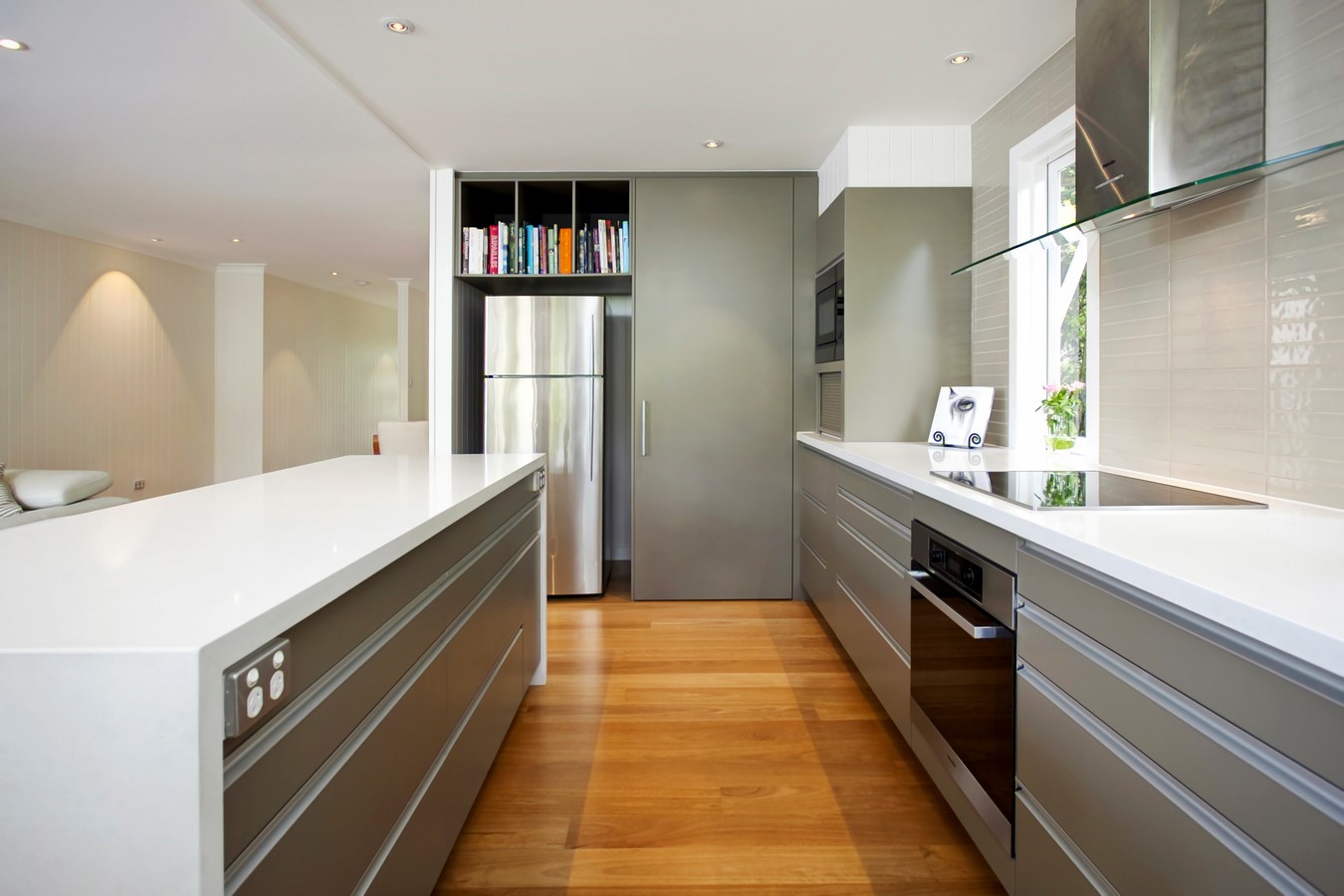 Hawthorne Queenslander Renovation by dion seminara architecture - Sheet8
