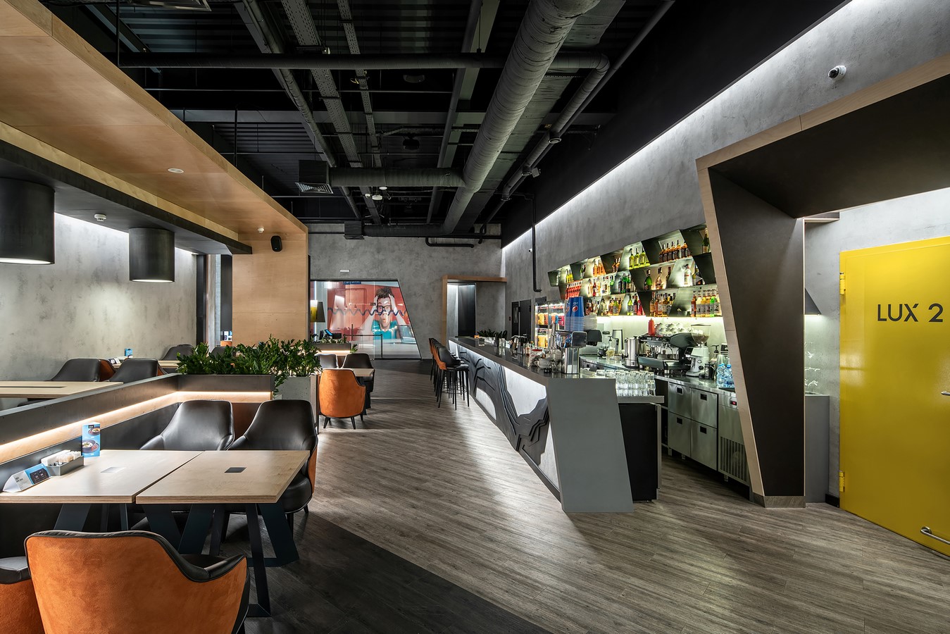 Cinema theater Planeta Kino at River Mall in Kyiv by Ratiohead - Sheet7
