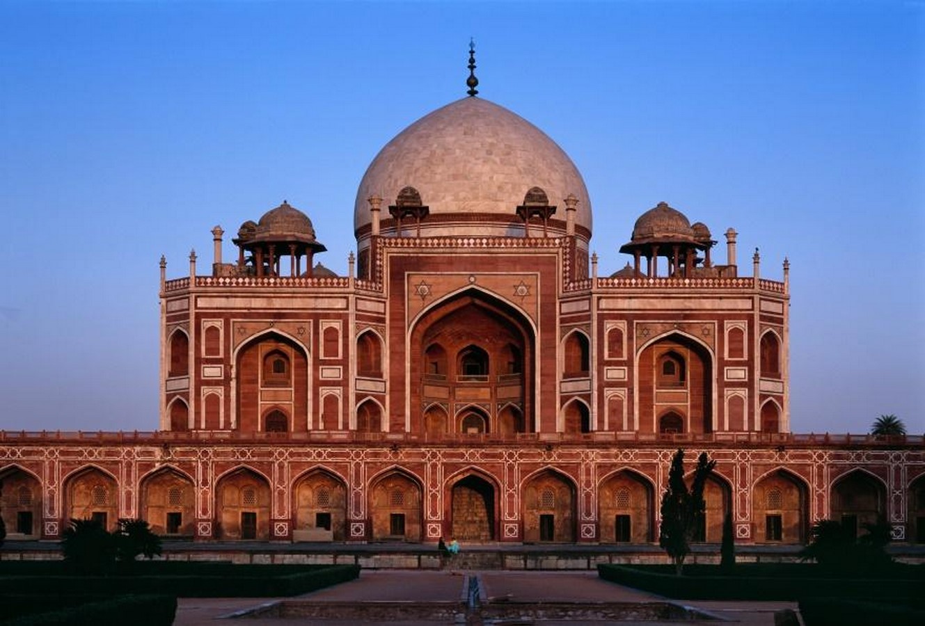Book in Focus: World Architecture: The Masterworks - Sheet2