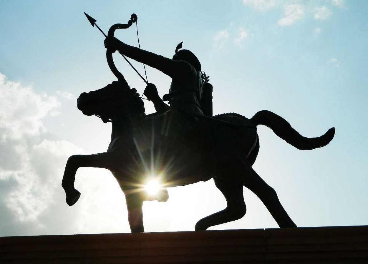 Black stone_©https://www.holidify.com/places/ajmer/prithviraj-smarak-sightseeing-122894.html.jpg?w=999