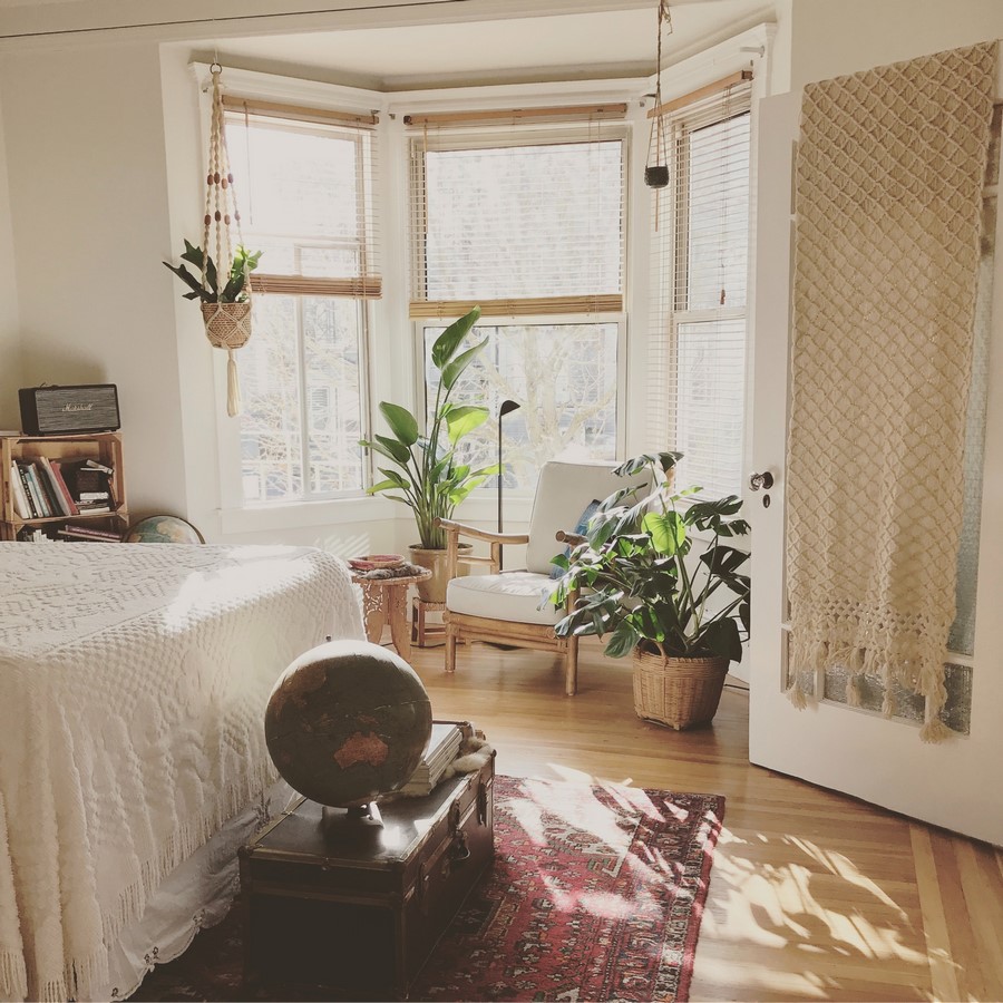 Moving for higher educations? - 10 ways to create home away from home - Sheet7