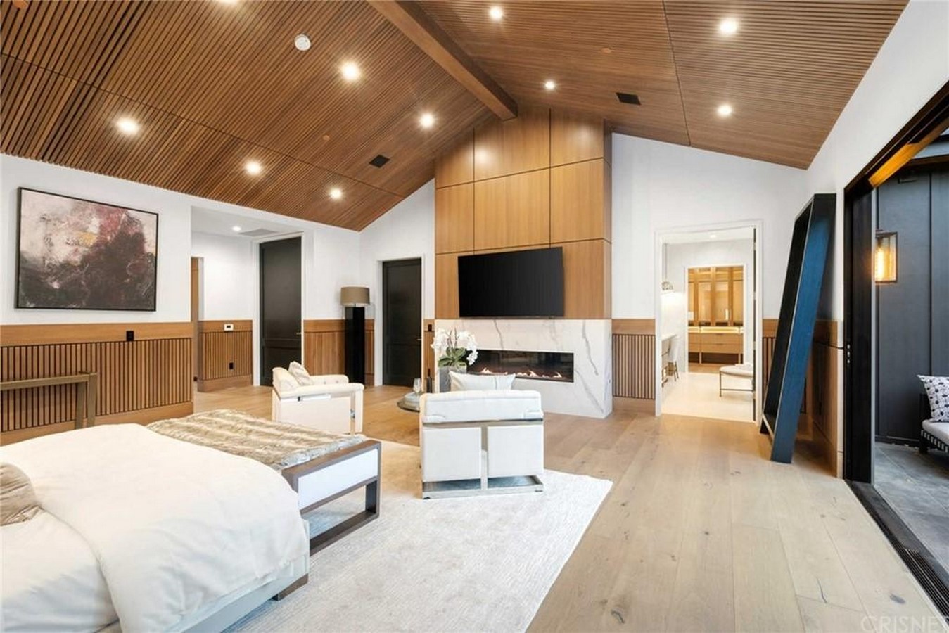 An inside look at the houses owned by Michael B. Jordan - Sheet15