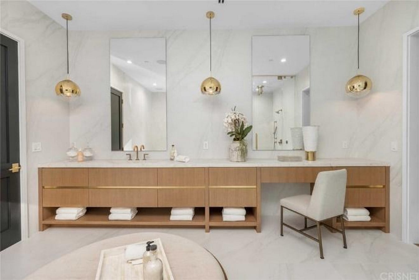 An inside look at the houses owned by Michael B. Jordan - Sheet17