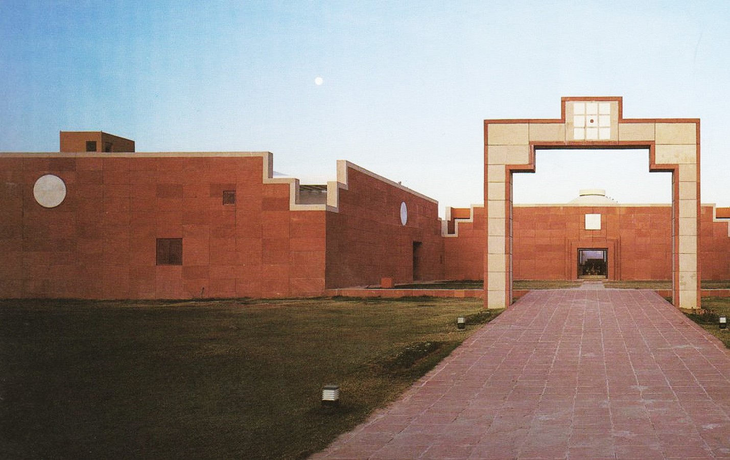 Buildings In India: 15 Architectural Marvels Every Architect Must See - Sheet22