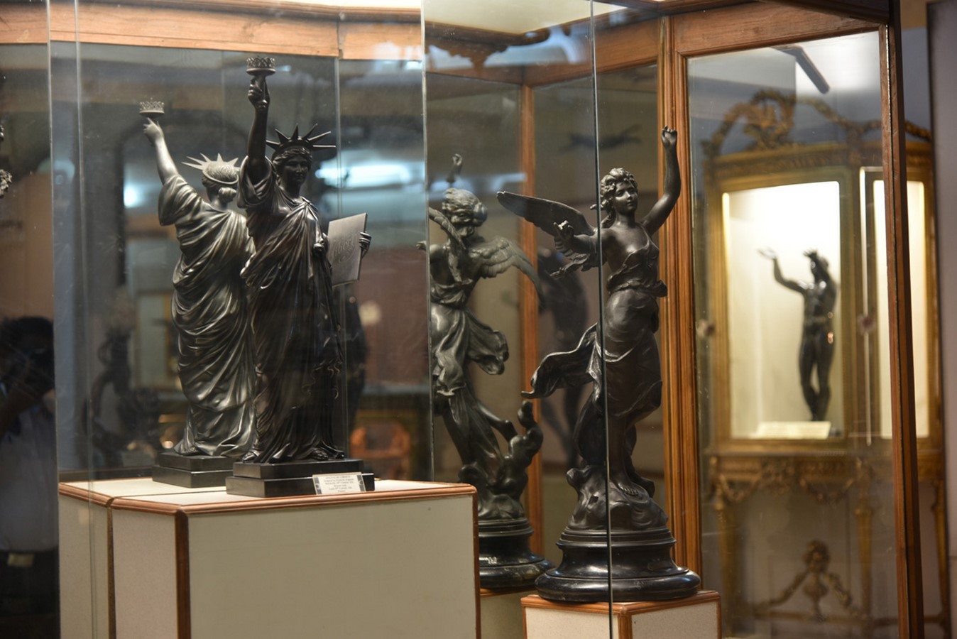 Museums of the World: Salar Jung Museum - Sheet4