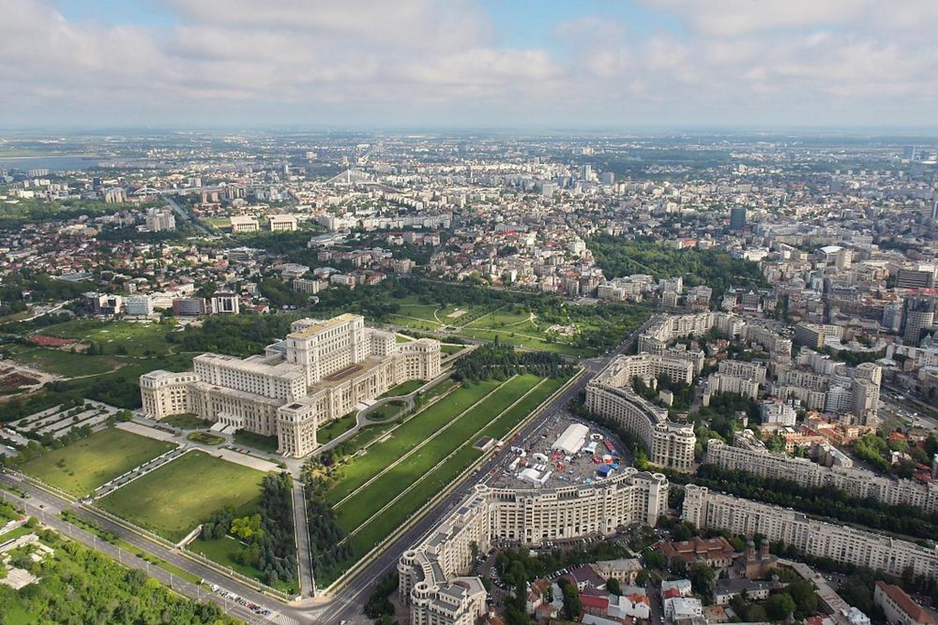 An architectural review of location: Romania - Sheet1