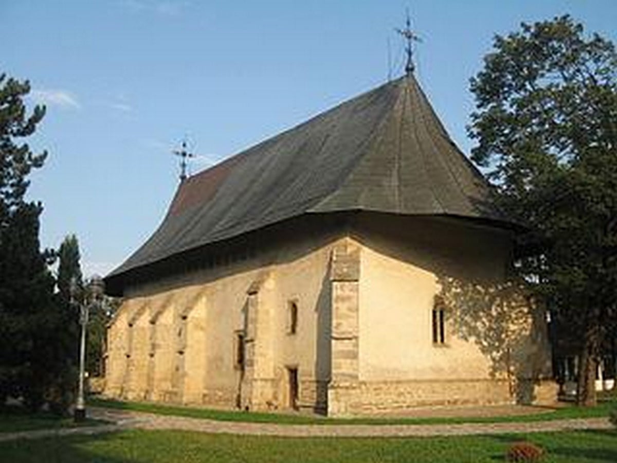An architectural review of location: Romania - Sheet3
