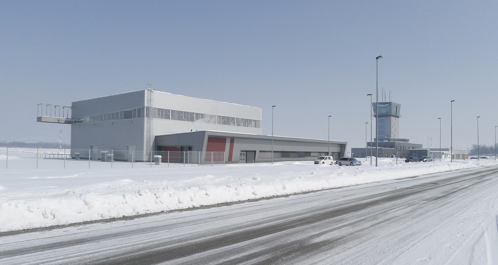 Airport Cerklje ob Krki by Damjan bradač arhitekt - Sheet3
