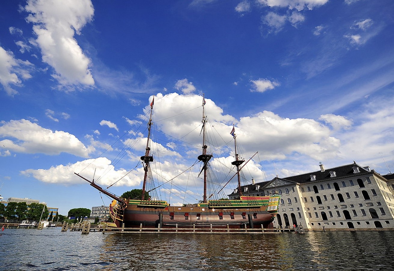 Lost in time: The Amsterdam - Sheet5