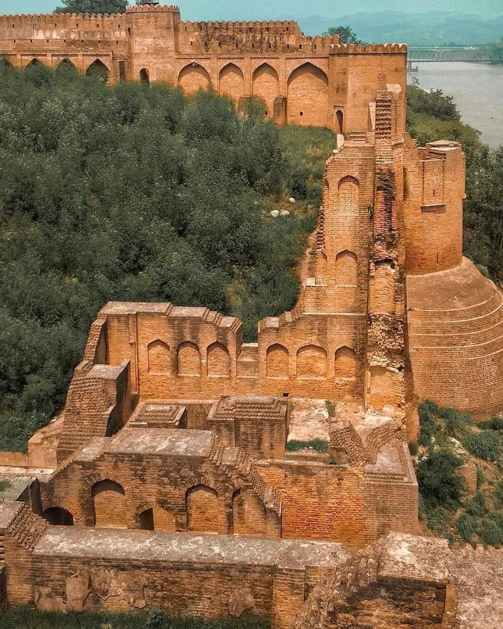 15 Places to Visit in Jammu for Travelling Architect - Sheet26