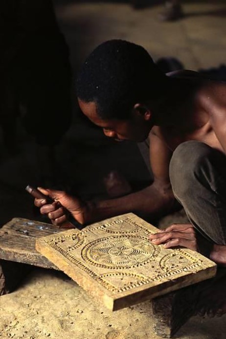 The possible connect of computational tools with traditional craft practices