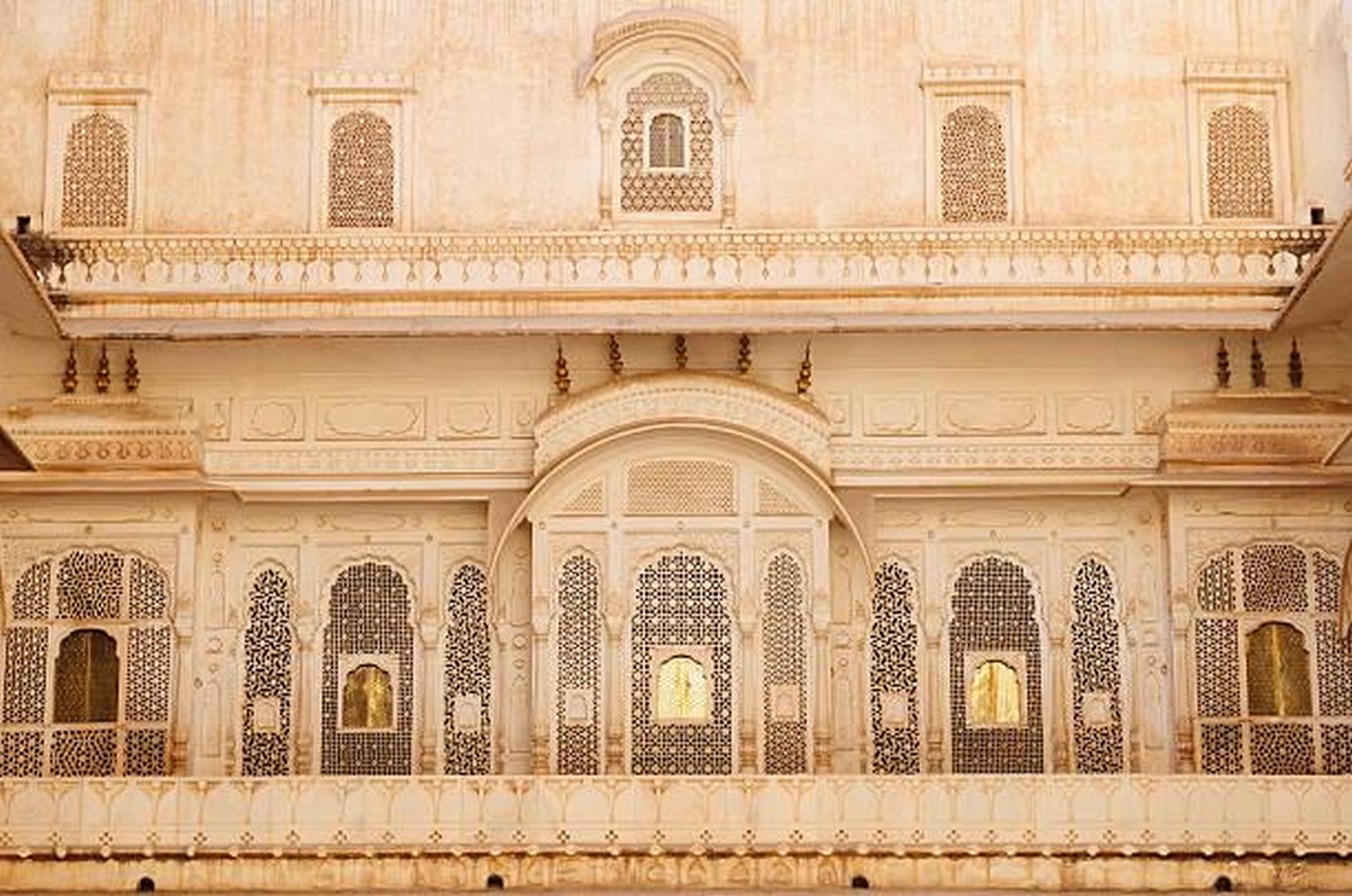 Restoration timeline: Ramba Graduate Teacher’s College - Sheet1