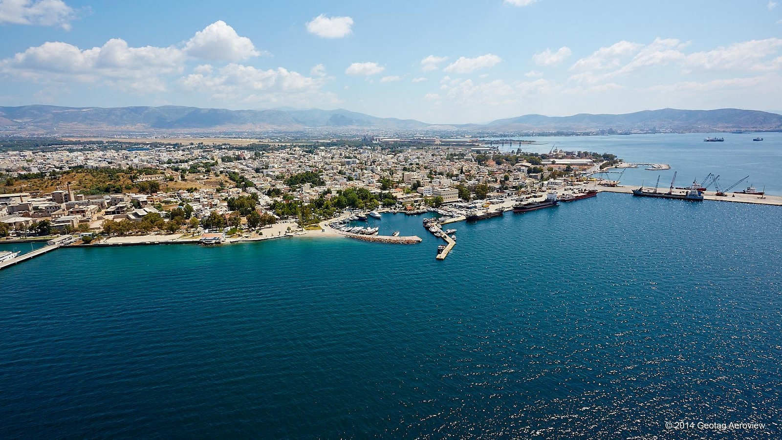 Coast view of Elefsina_©Geotag Aeroview