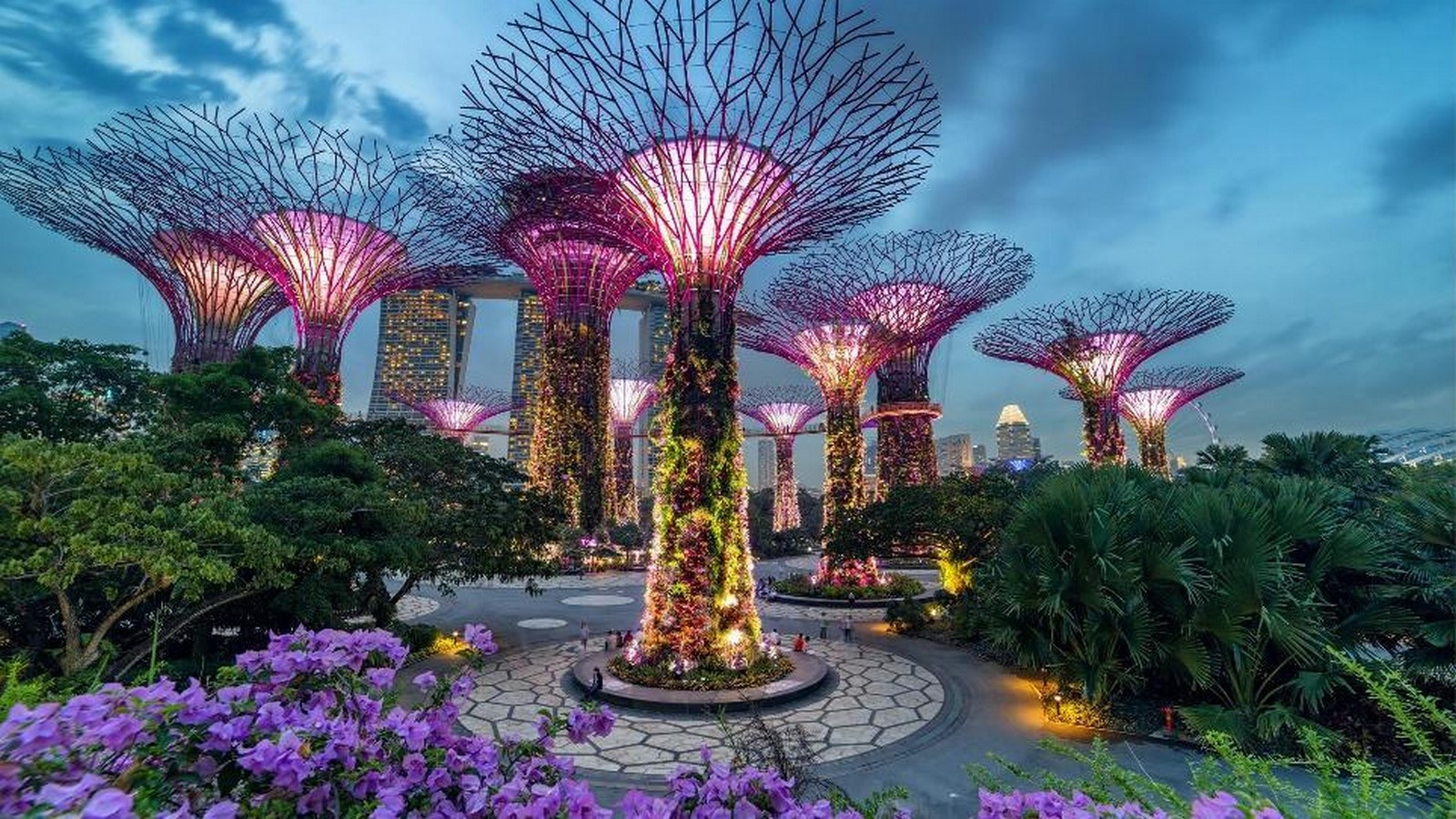 10 Examples of Contemporary Public Spaces - Sheet3
