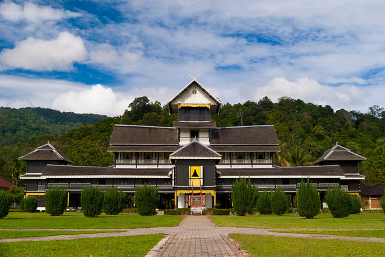 An architectural review of a location: Malaysia - Sheet2