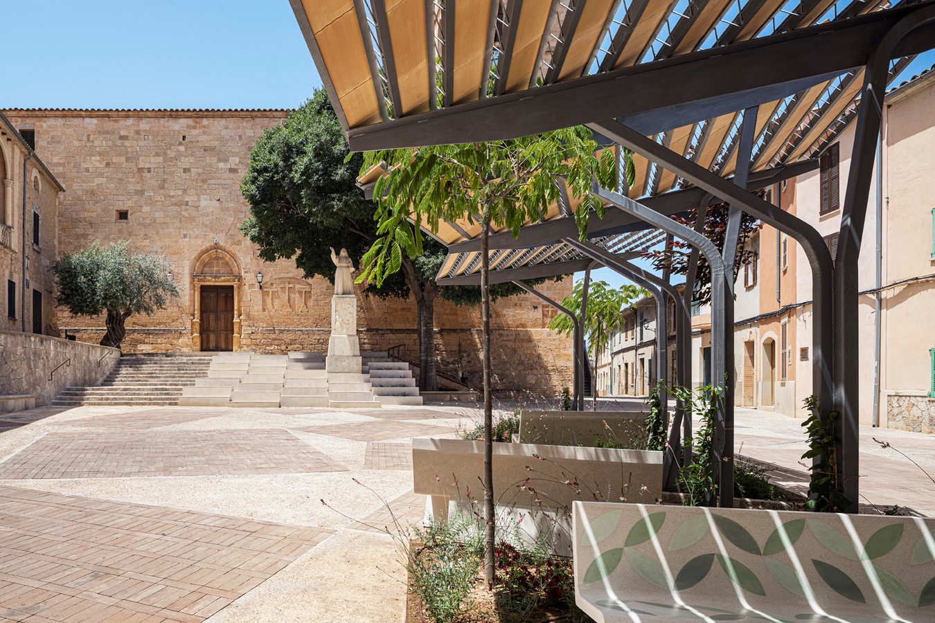 Plaza de la Villa by Moneo Brock - Sheet6
