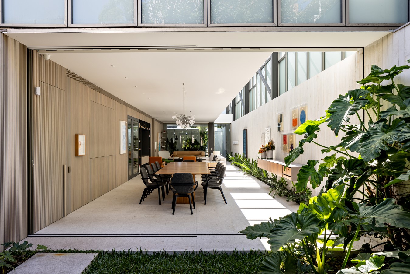The LRM House in São Paulo by Architects Amanda Castro and Giovana Giosa from Studio - Sheet7