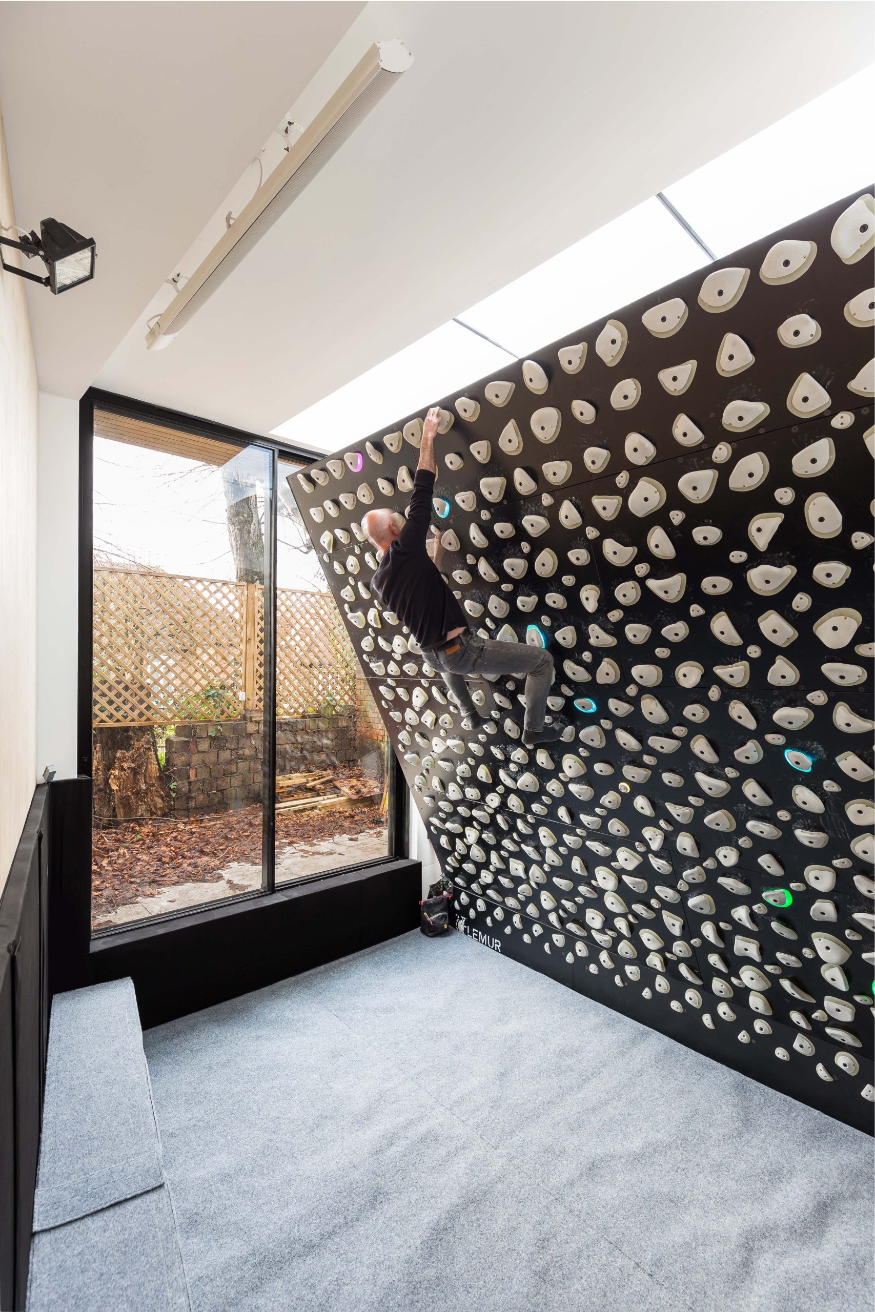Split Space by WILLIAM TOZER Associates - Sheet3