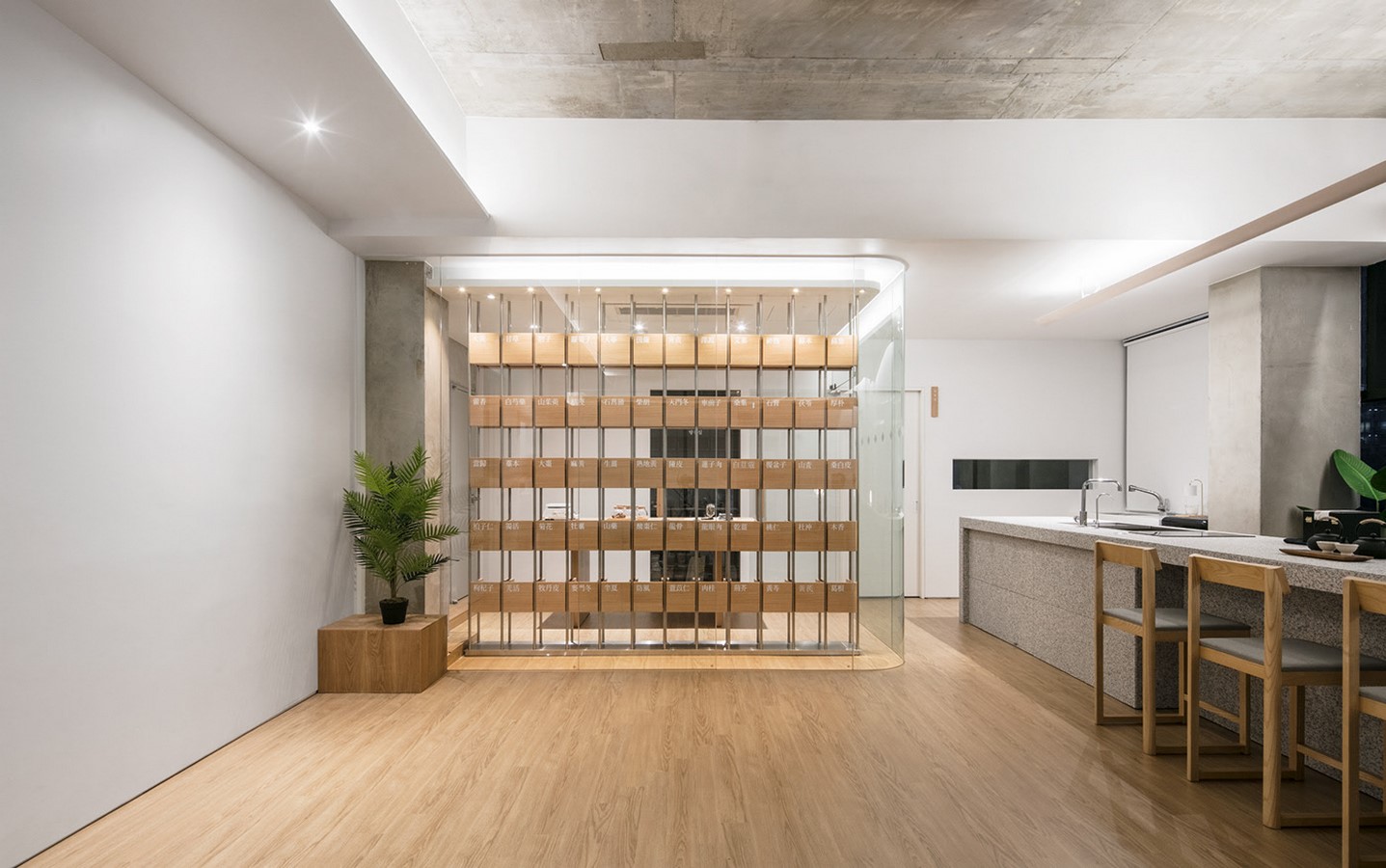 Case study: Aeichi Korean Medical Clinic by By Seog Be Seog - Sheet1