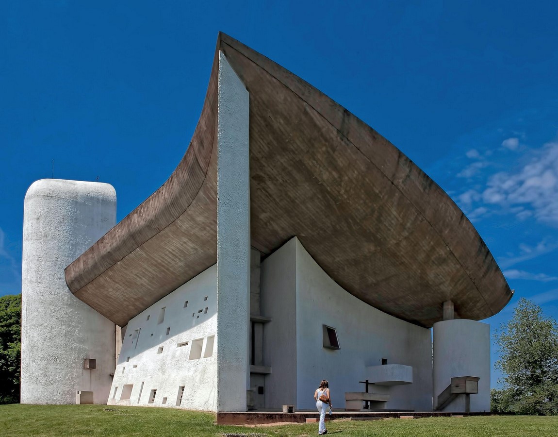 Le Corbusier: The Modernist Architect who Redefined the Built Environment - Sheet2