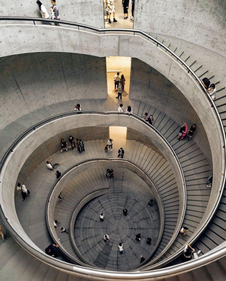 Tadao Ando: The Japanese Architect Who Blends Eastern and Western Design Traditions - Sheet2