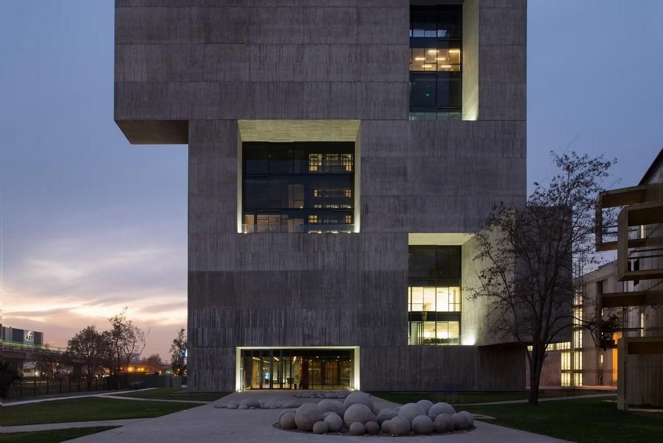 Innovation Center UC - Anacleto Angelini by Alejandro Aravena -Sheet3