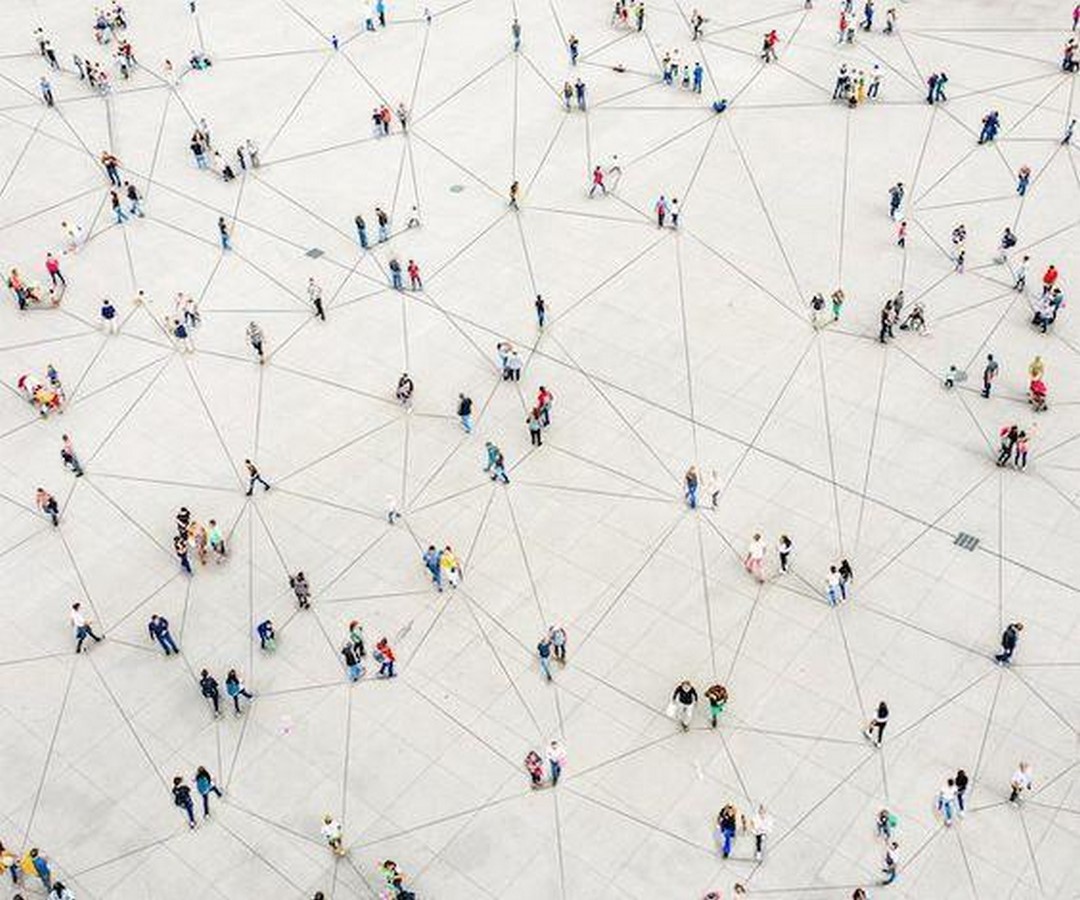 From exhibitions to virtual experiences: Evolving storytelling techniques in museums - Sheet1