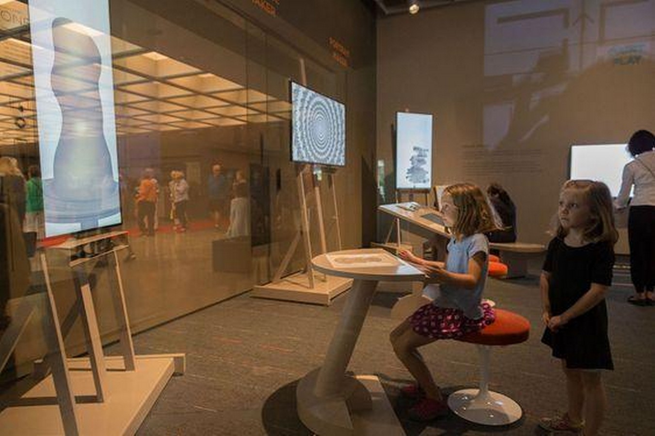 From exhibitions to virtual experiences: Evolving storytelling techniques in museums - Sheet4