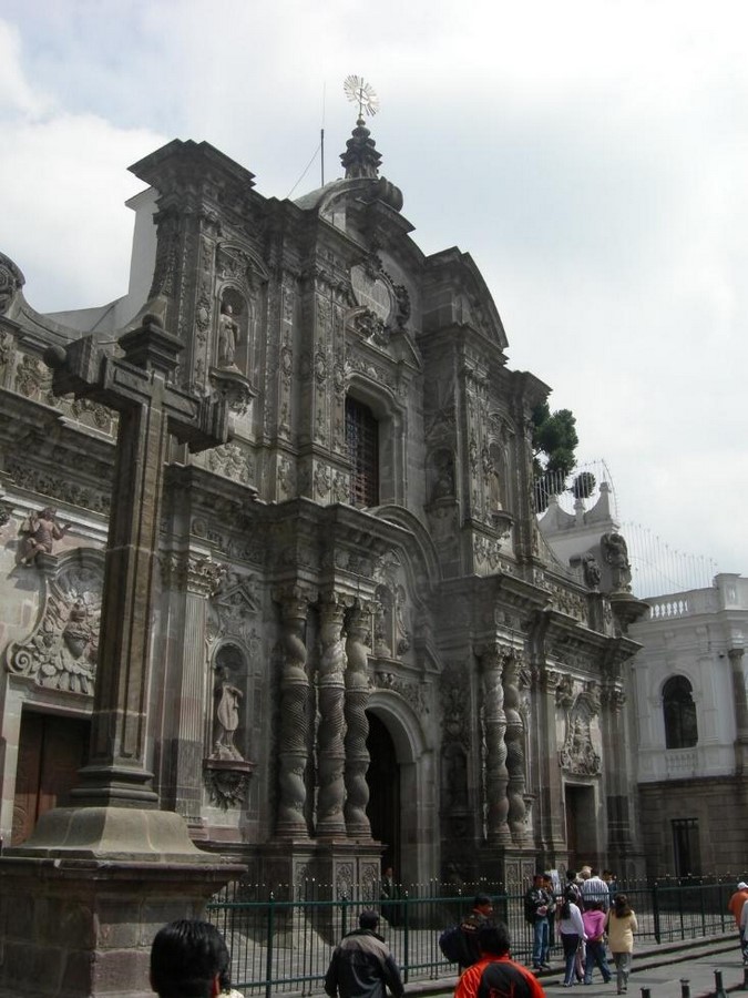 An architectural review of location: Quito, Ecuador - Sheet3