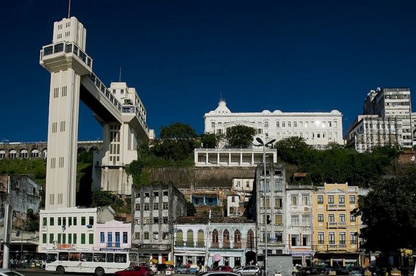 An architectural review of location: Salvador, Brazil - Sheet5