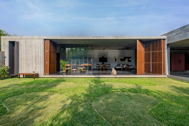 Studio AR13 by AR13
