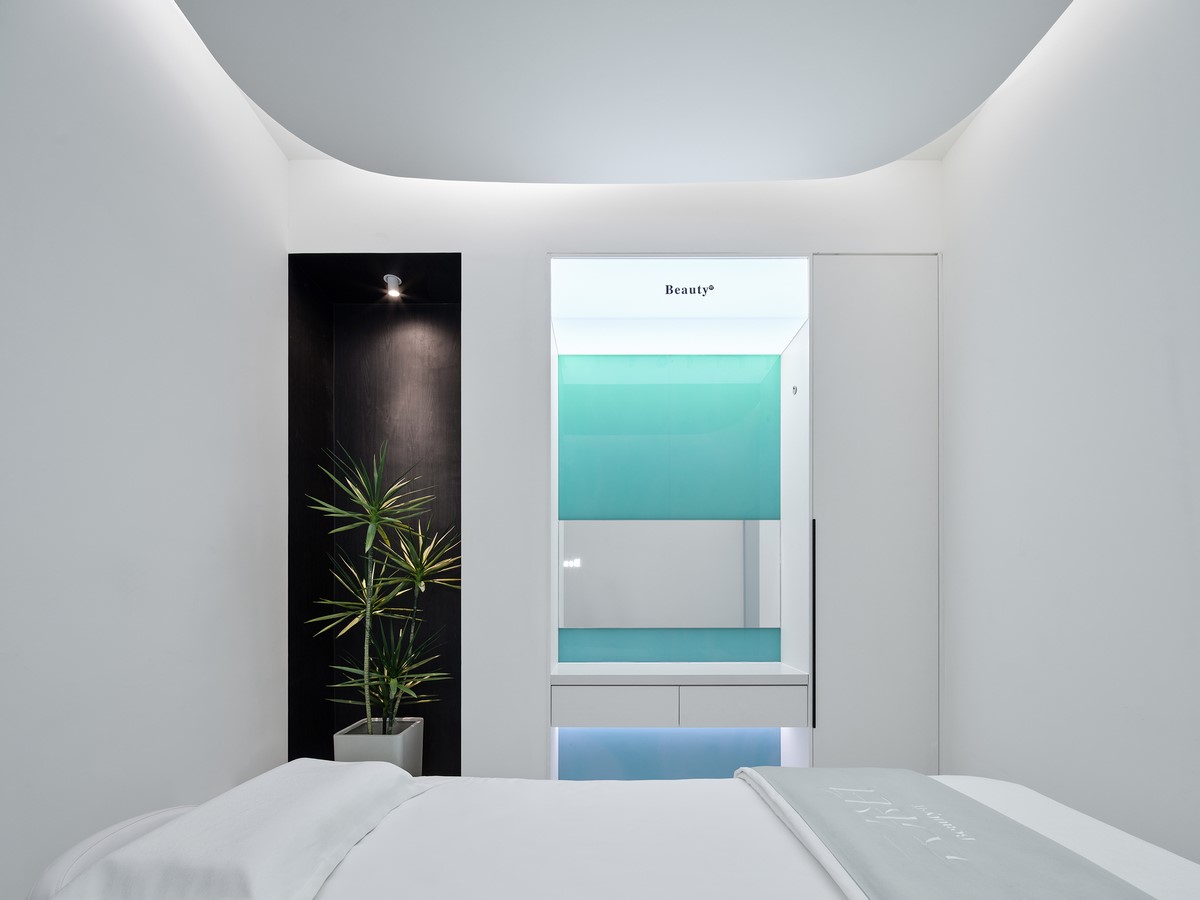 Beauty π technology skin care center by ISENSE DESIGN - Sheet7