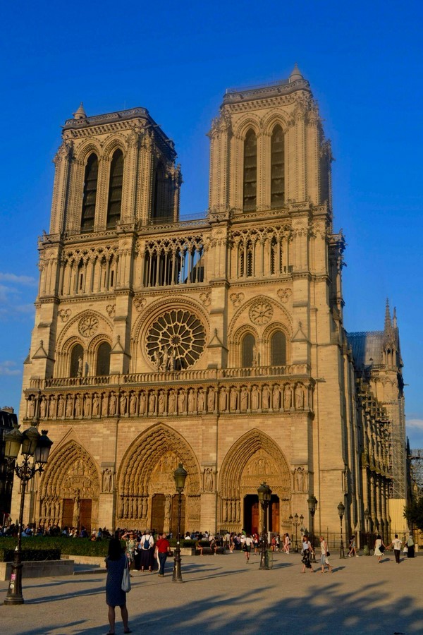 Historical and Cultural Significance of Architectural Photography - Sheet3