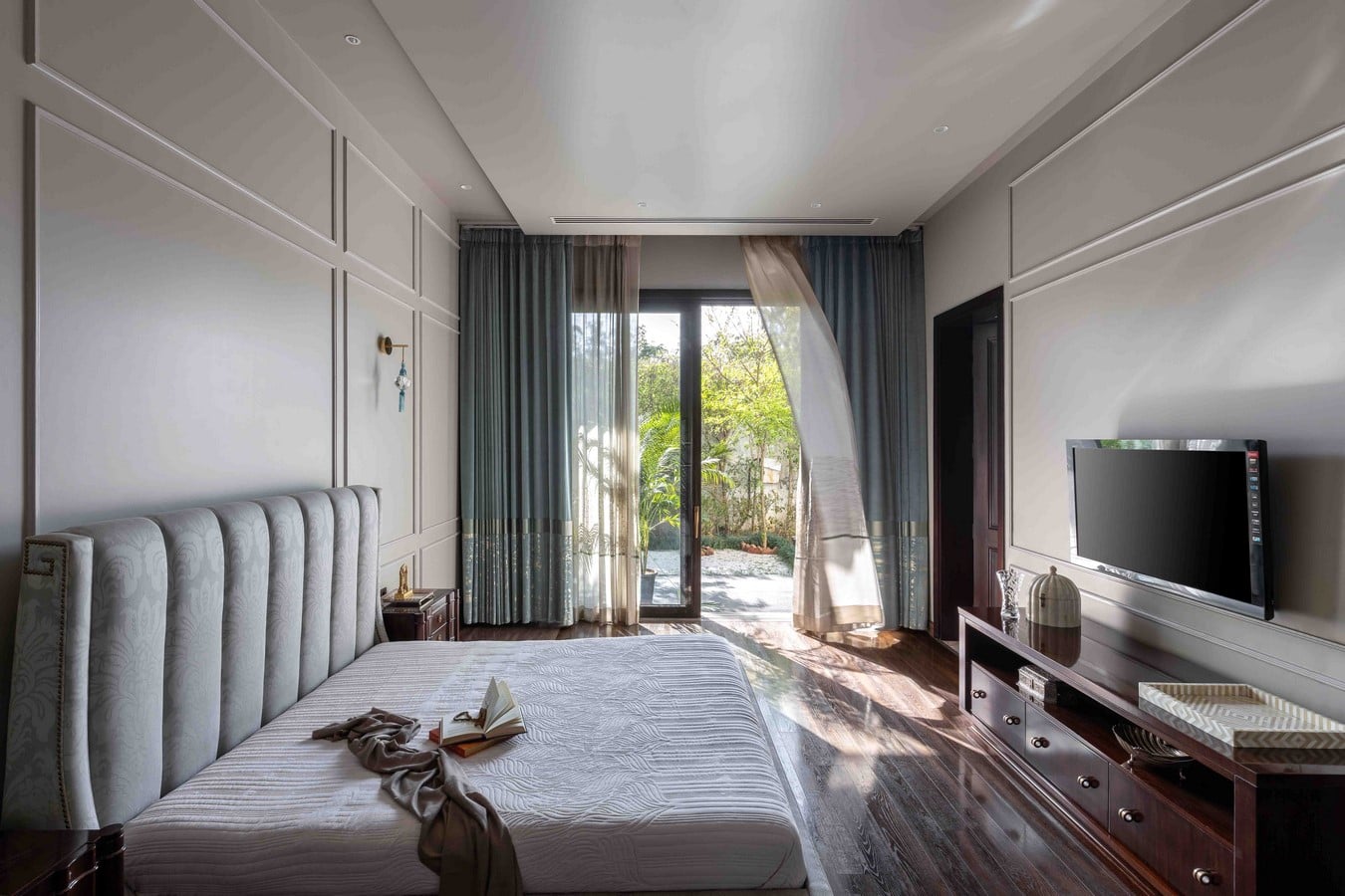 Elegant light - filled homes by Design Deconstruct - Sheet3