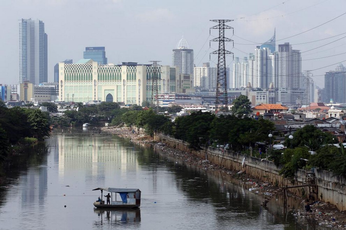 Jakarta's Race Against Time: Battling Sinking and Flooding Amid Global Warming - Sheet4