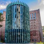 Modernism in architecture: from the Industrial Revolution to the Postmodern era - Sheet4
