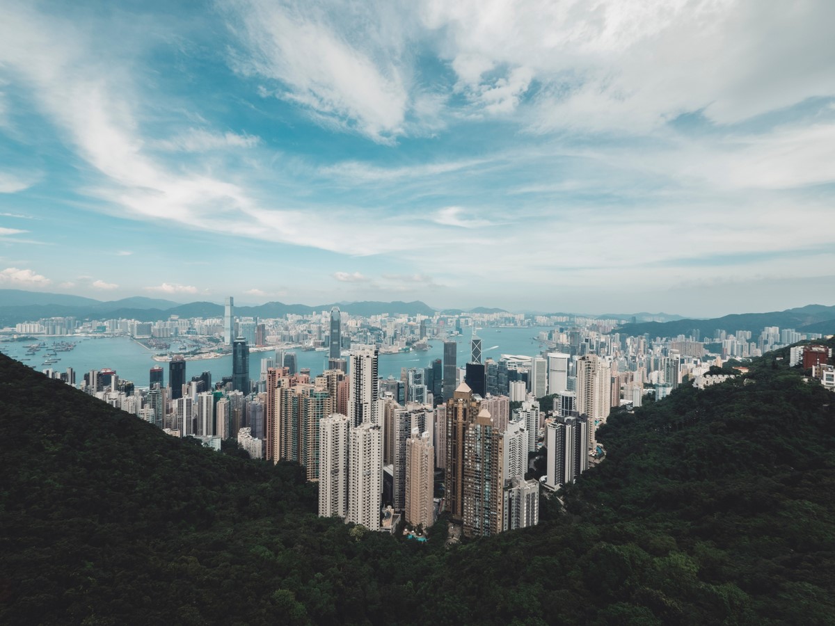 Redefining Lifestyles Through Luxury Housing - Sheet4