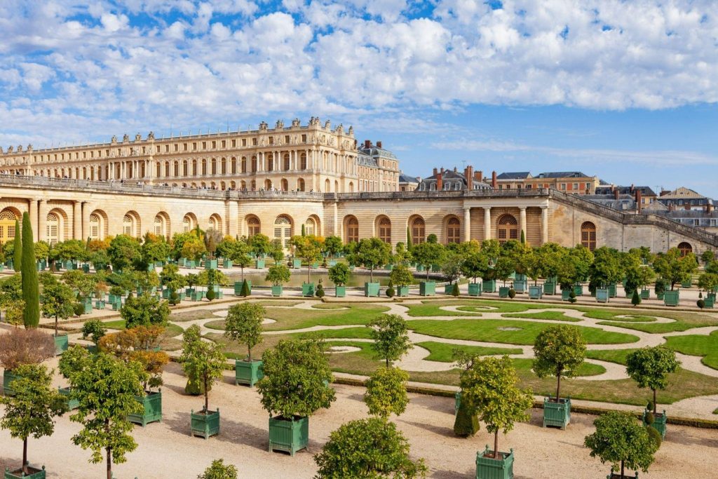 Baroque architecture: grandeur, drama, and theatricality - RTF ...