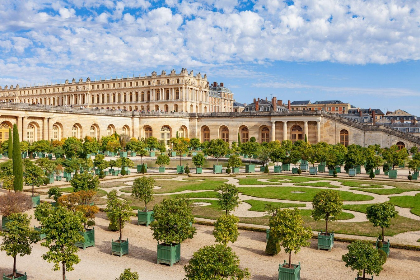 Baroque architecture: grandeur, drama, and theatricality - Sheet7
