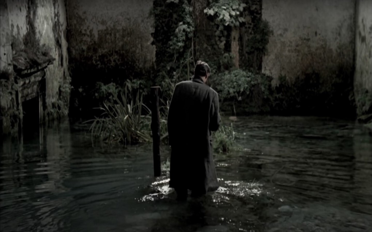 Andrei Tarkovsky’s dystopic cinematic architecture - Sheet4