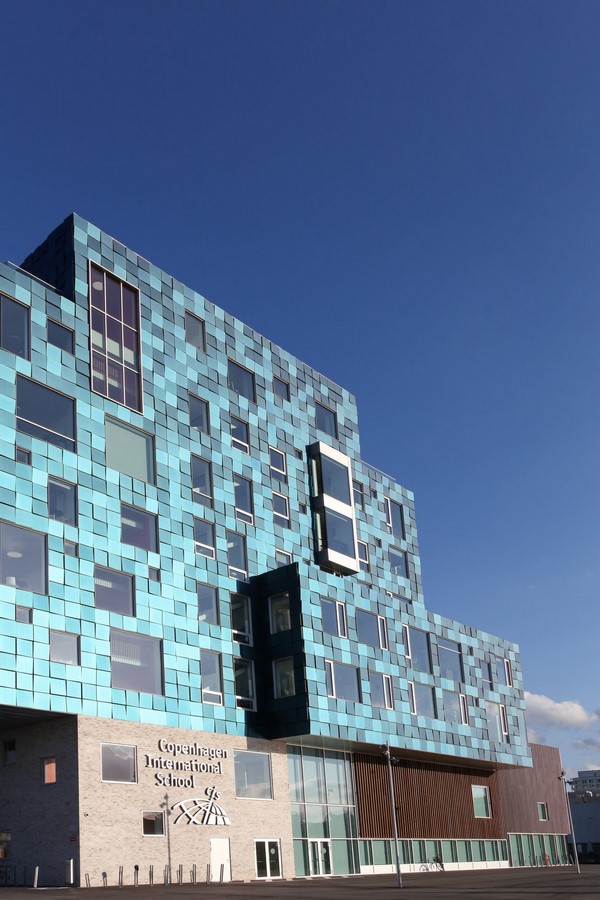 The integration of eco-friendly principles into architectural and urban design - Sheet3
